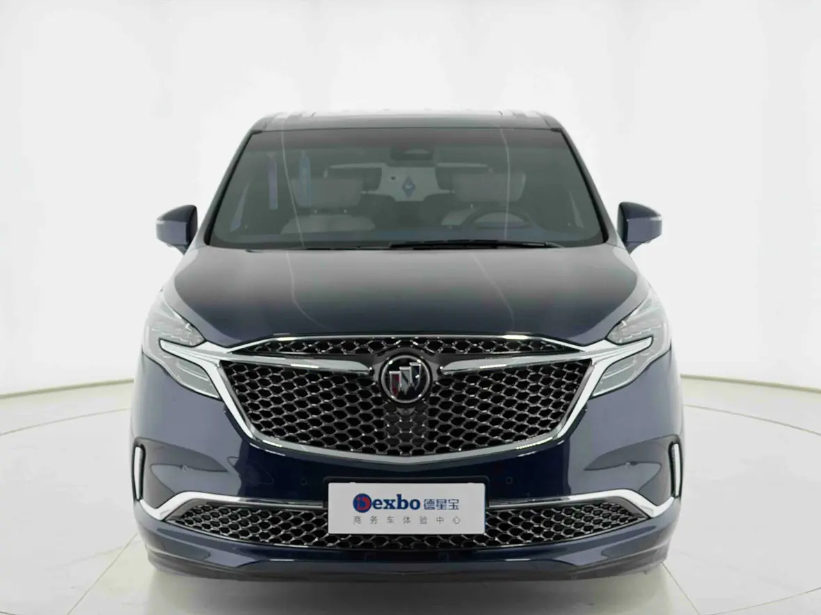 Buick GL8  из Китая