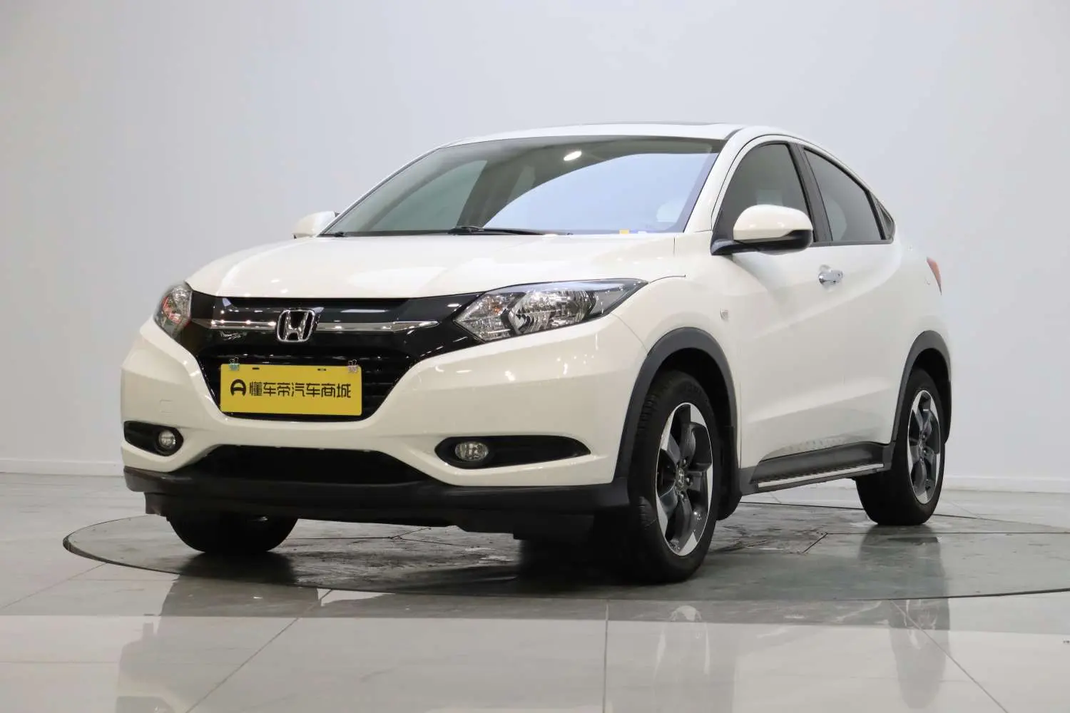 Honda Vezel (Binzhi)  из Китая