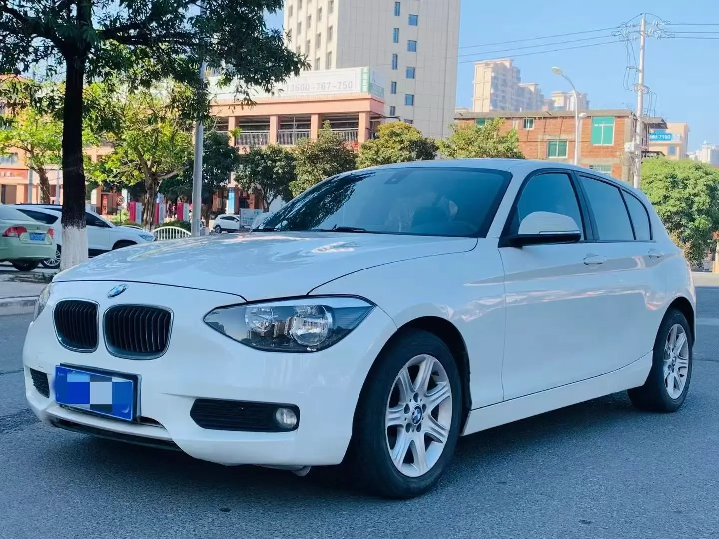 BMW 1 Series  из Китая
