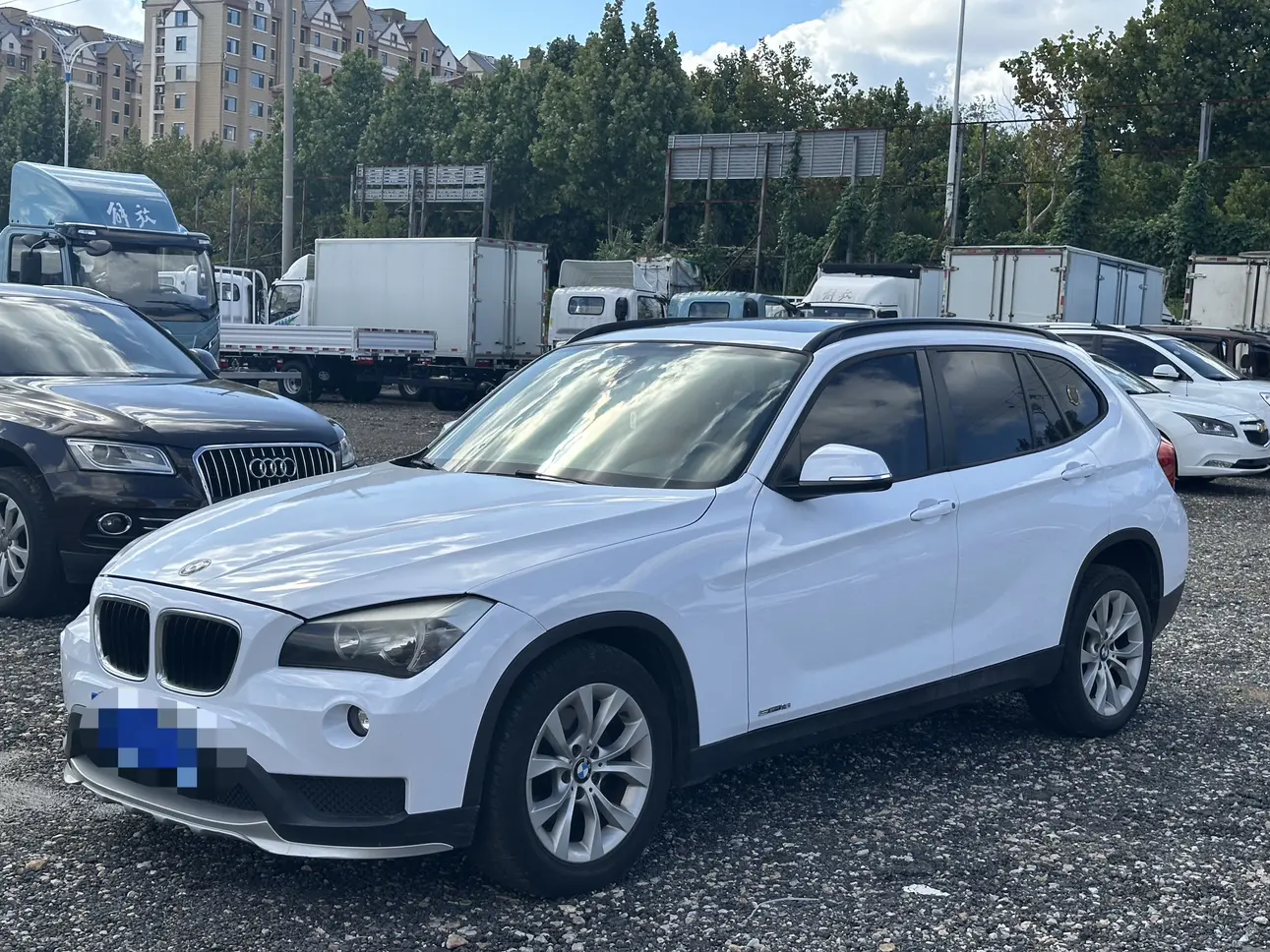 BMW X1  из Китая