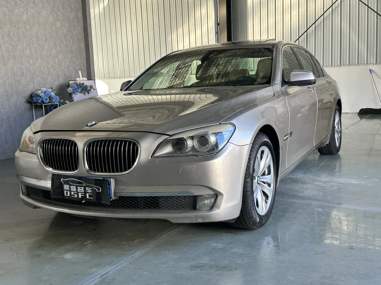 BMW 7 Series  из Китая