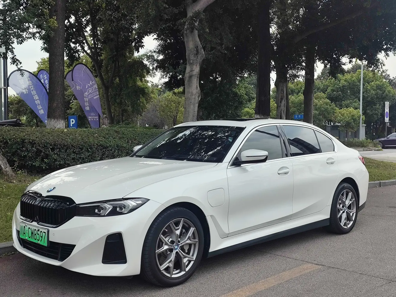 BMW i3  из Китая