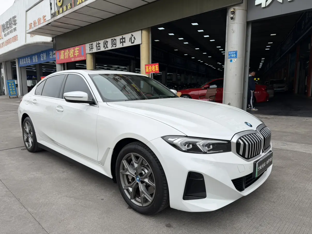 BMW i3  из Китая