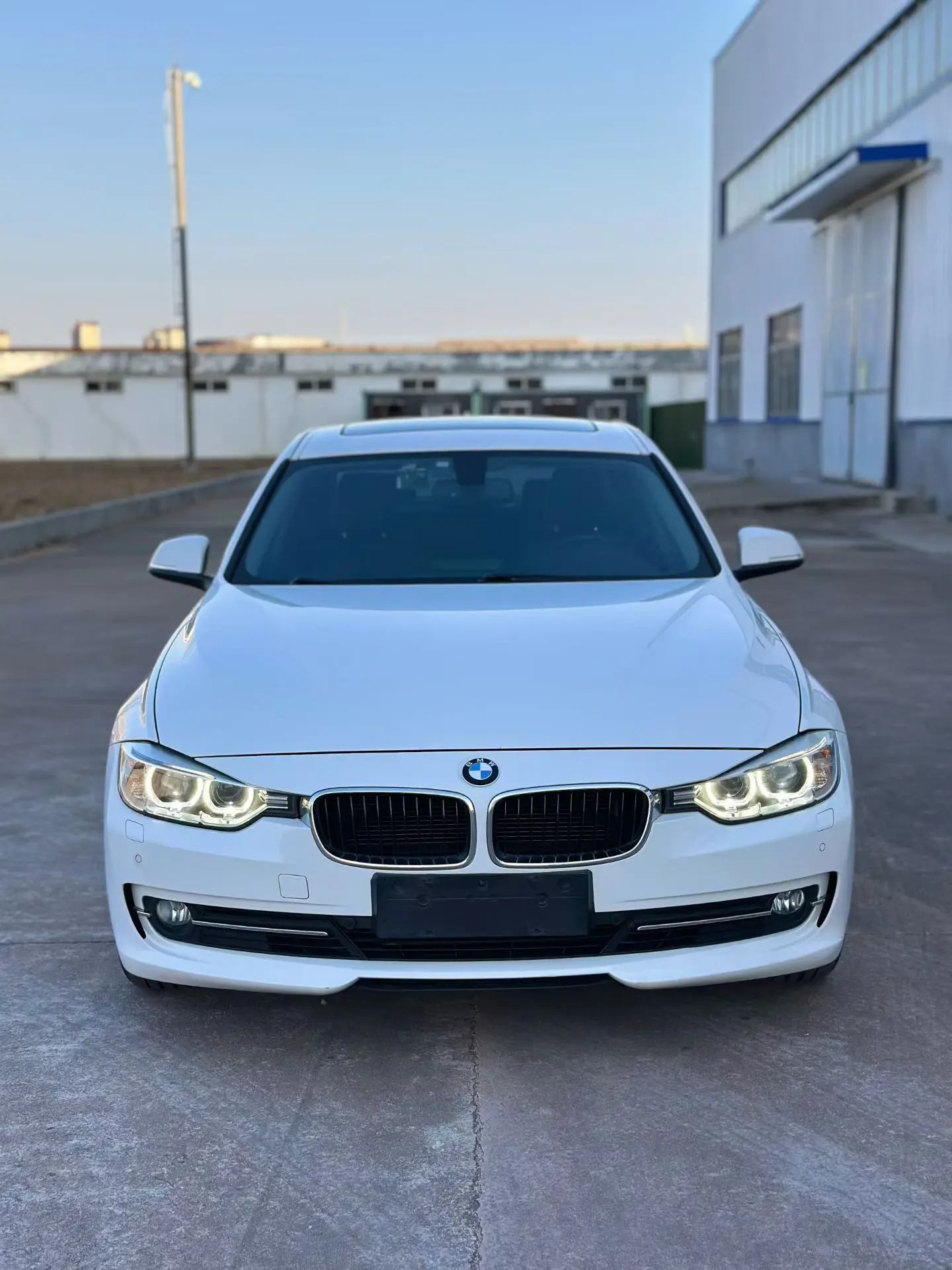 BMW 3 Series  из Китая