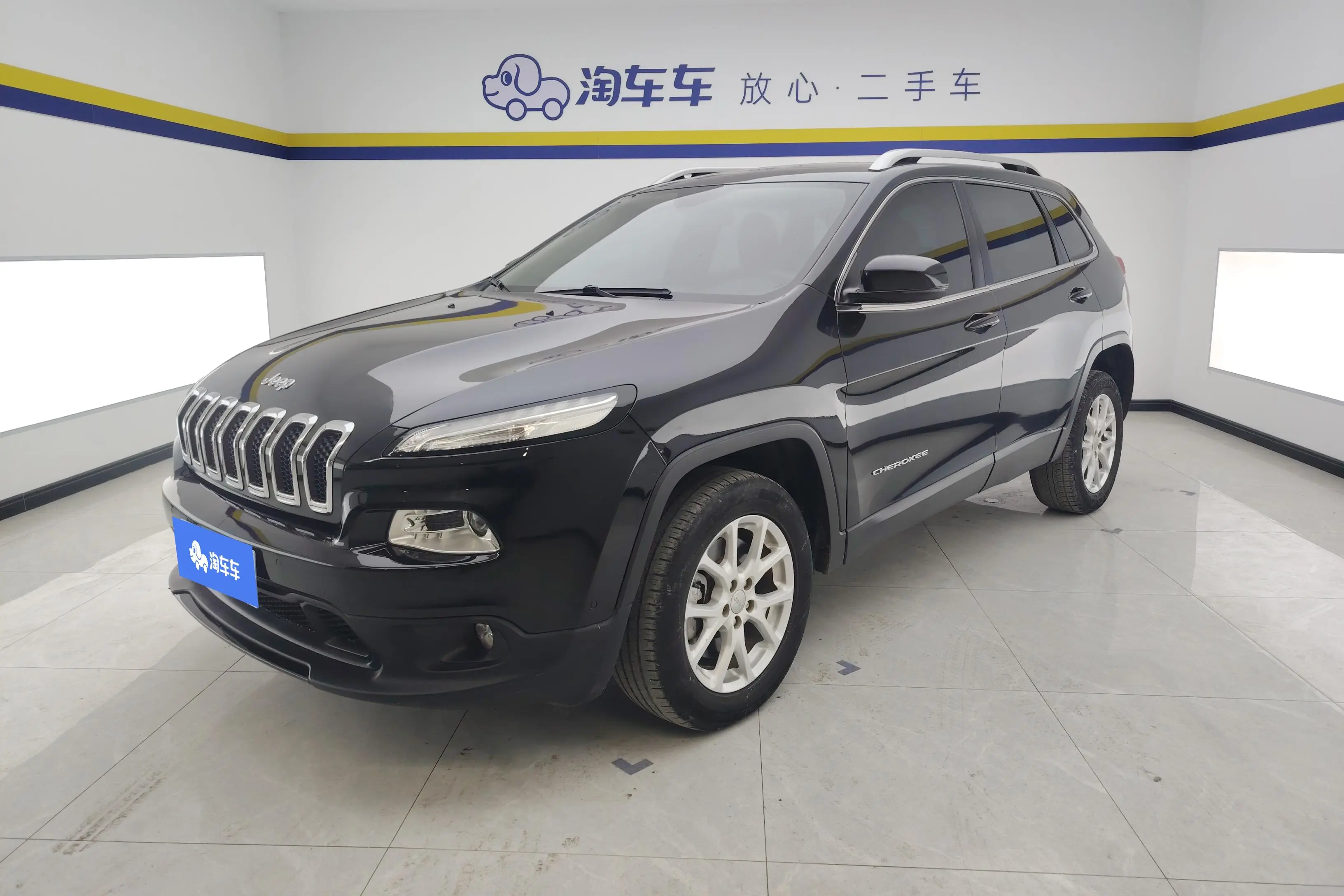 Jeep Cherokee  из Китая