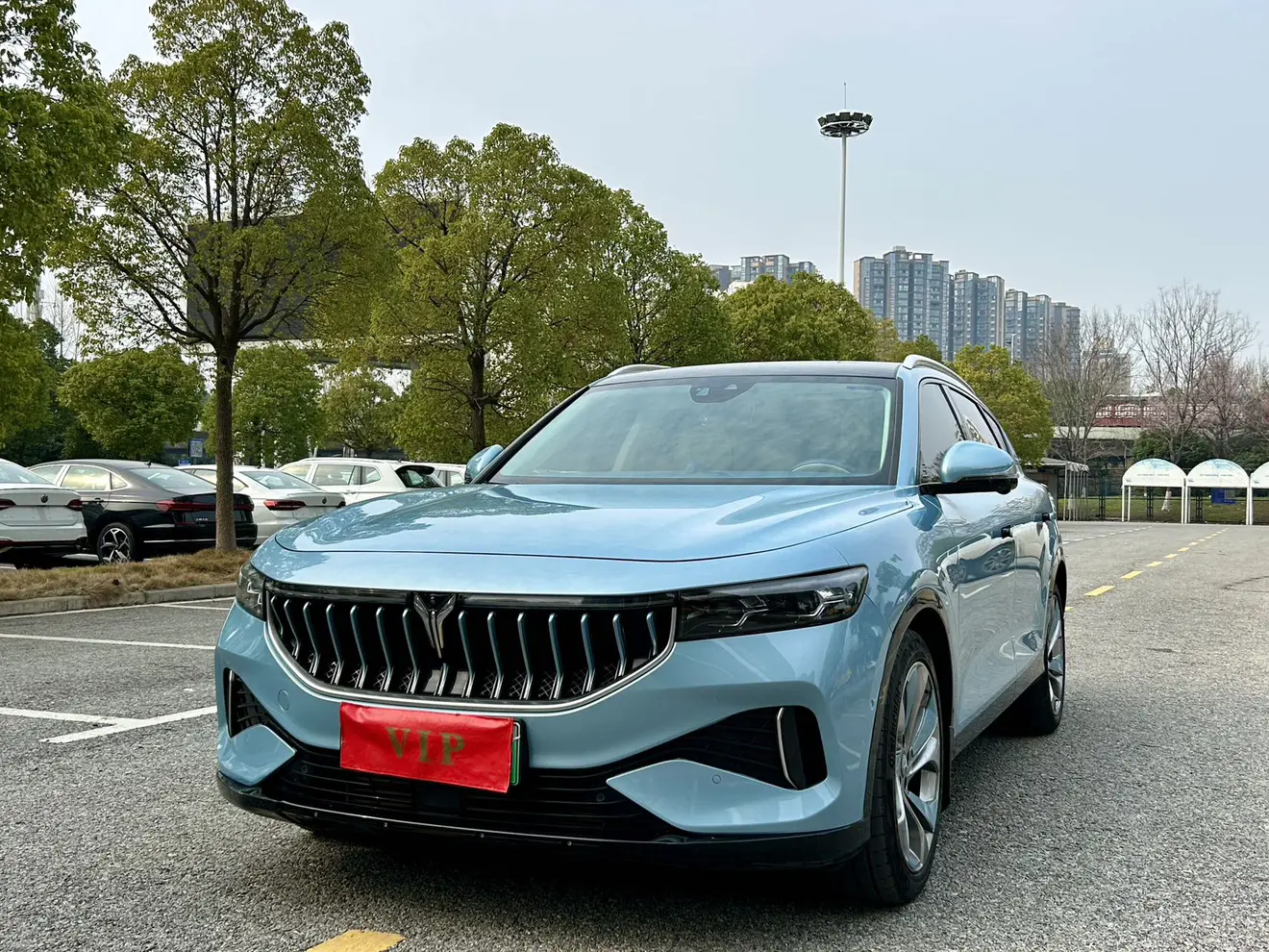 Voyah Lantu FREE  из Китая