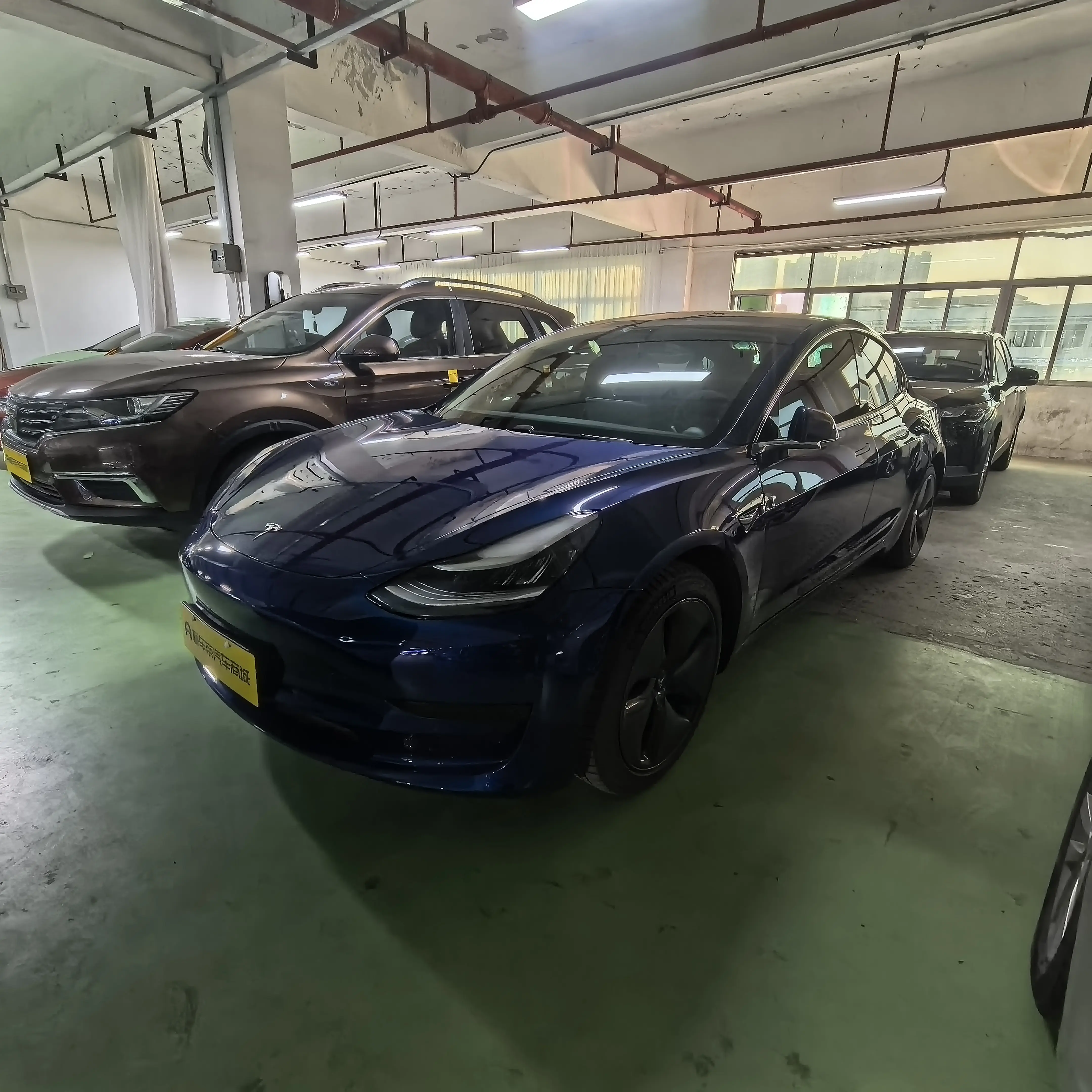 Tesla Model 3  из Китая