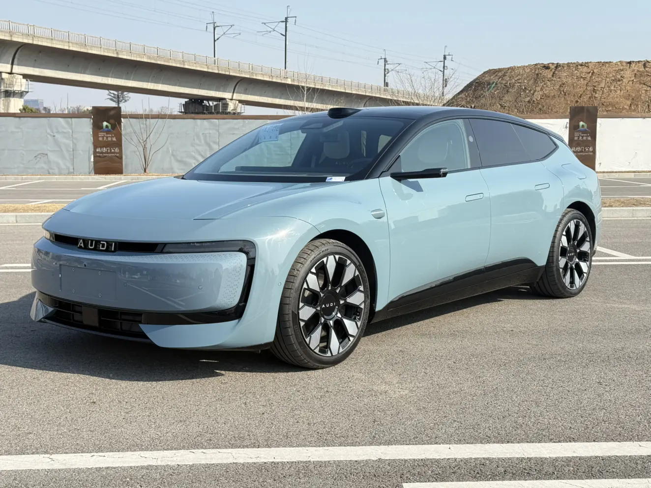 AUDI Audi E5 Sportback  из Китая