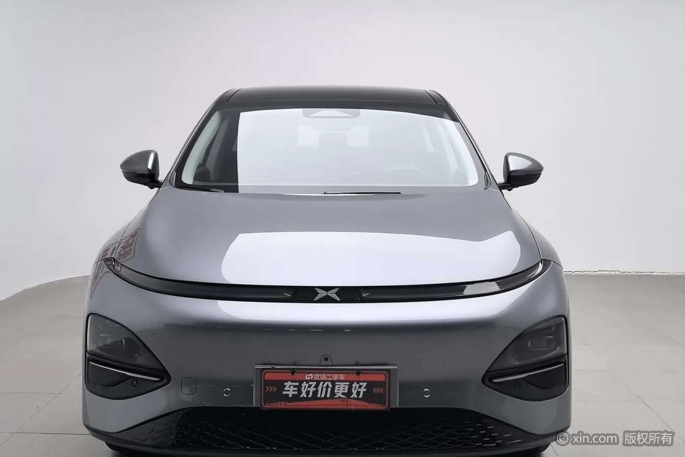 Xpeng G6  из Китая