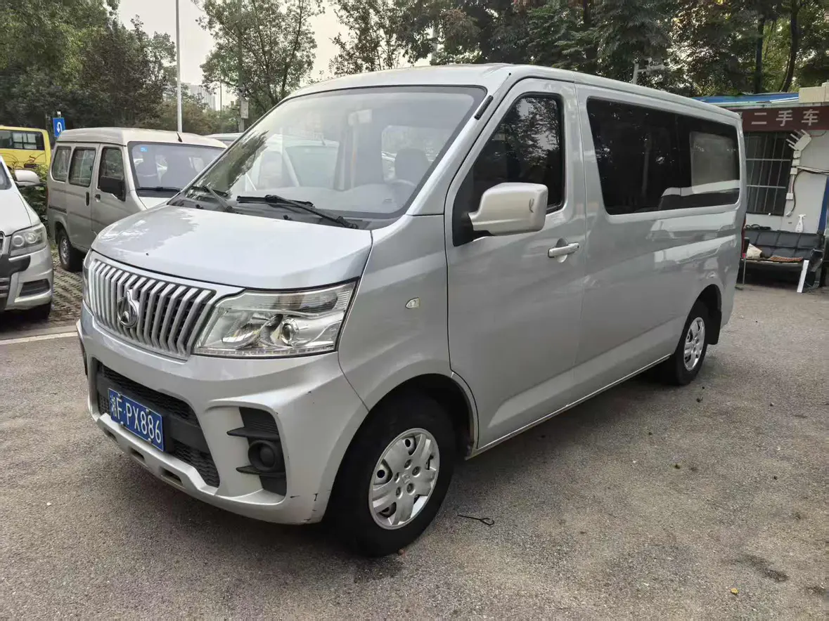 Changan Kaicene Ruixing M60  из Китая