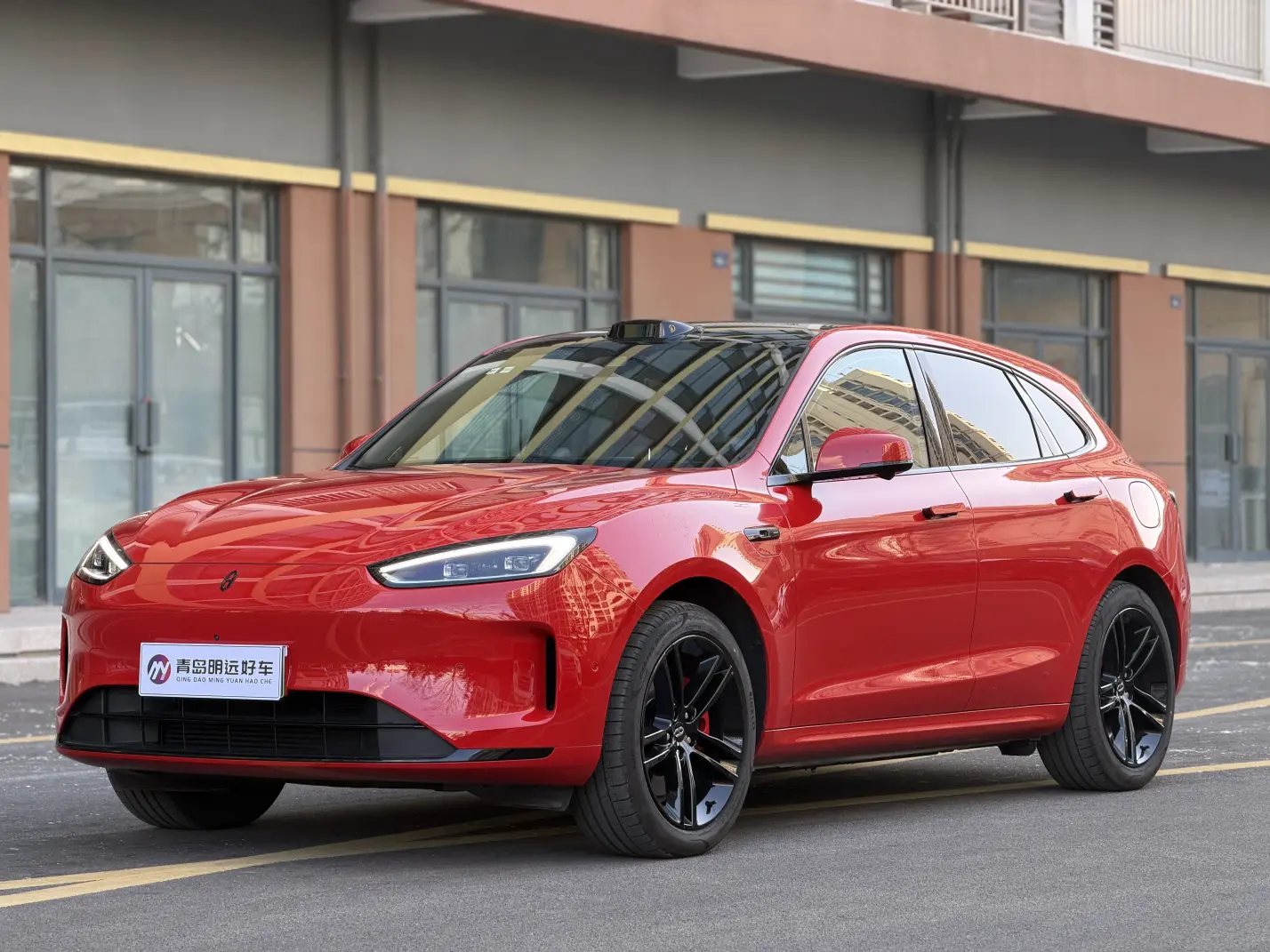 AITO M5 (Wenjie M5)  из Китая