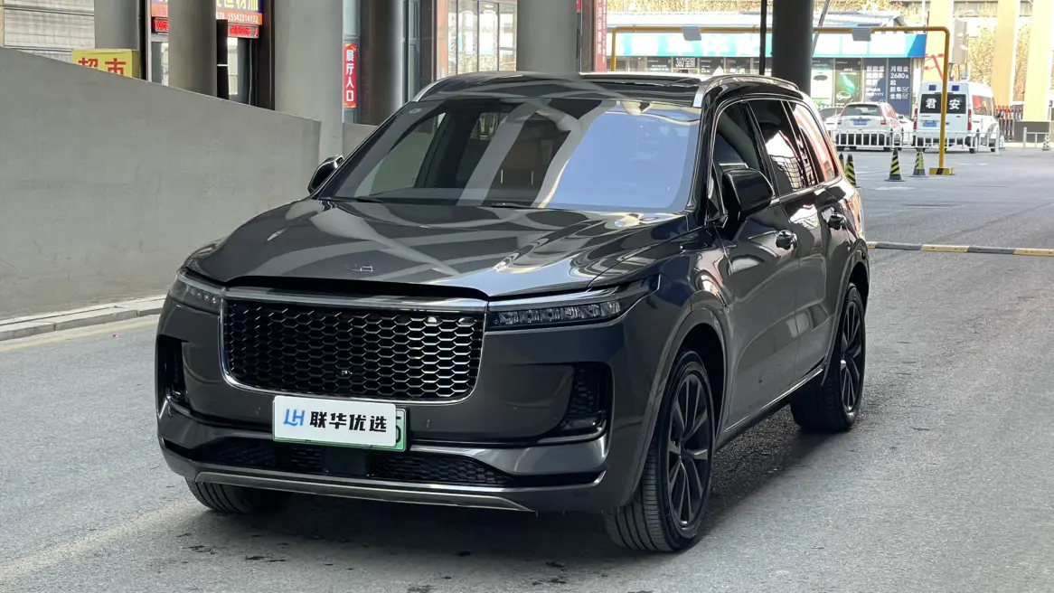 Li ONE (Ideal ONE)  из Китая