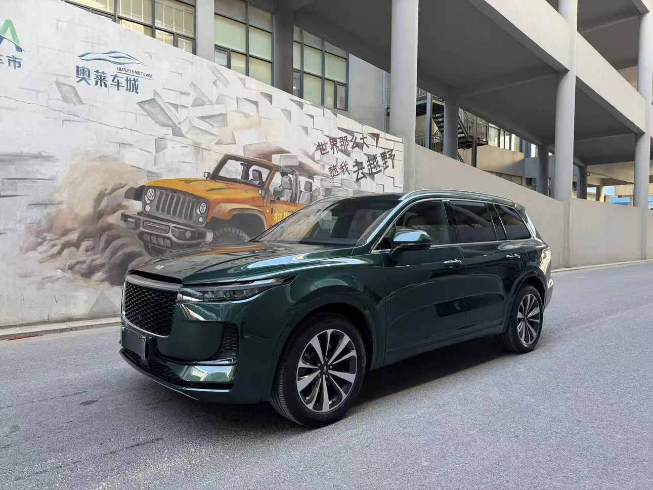 Li ONE (Ideal ONE)  из Китая