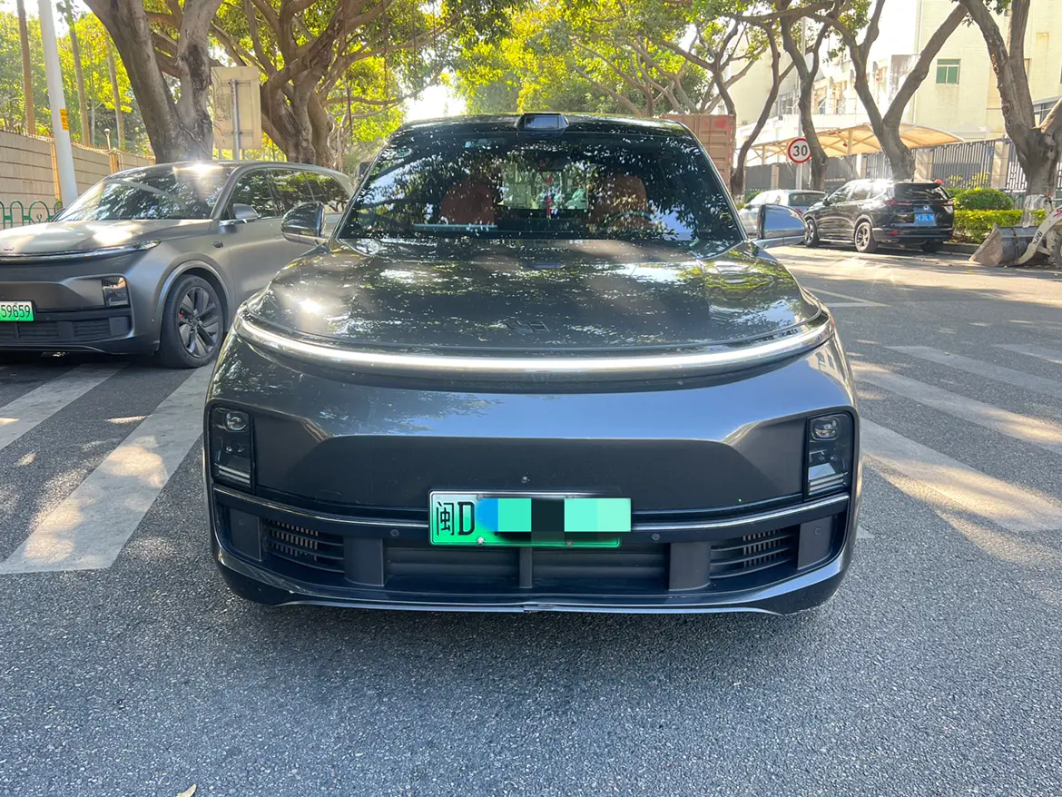 Li L9 (Ideal L9)  из Китая