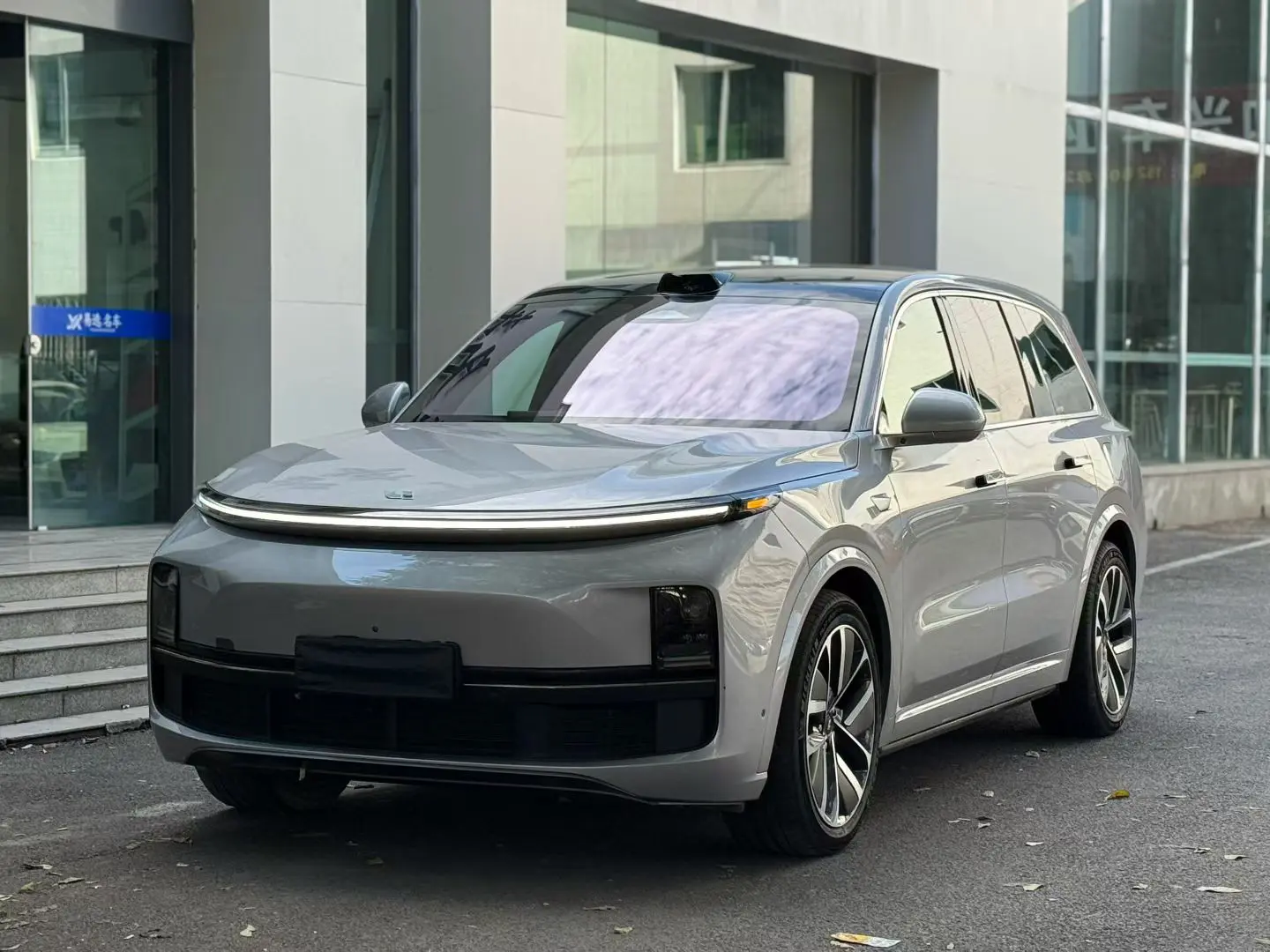 Li L9 (Ideal L9)  из Китая