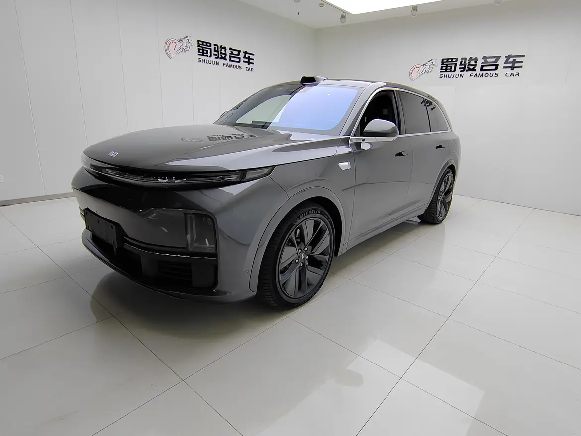 Li L7 (Ideal L7)  из Китая