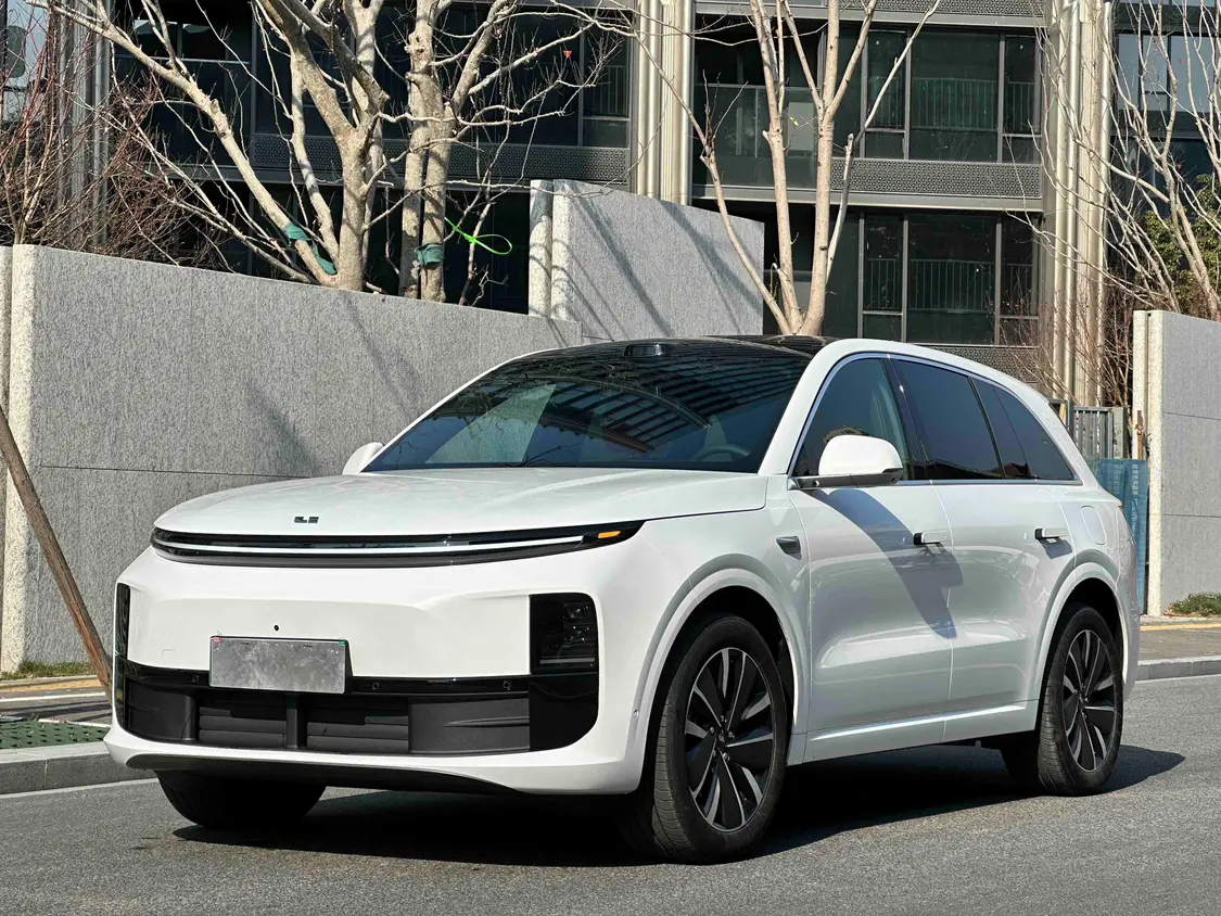 Li L6 (Ideal L6)  из Китая