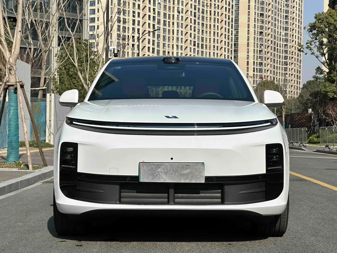 Li L6 (Ideal L6)  из Китая