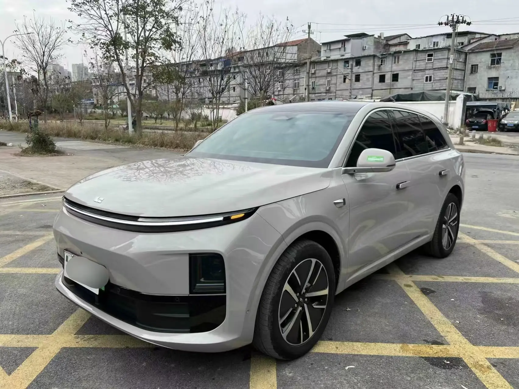 Li L6 (Ideal L6)  из Китая