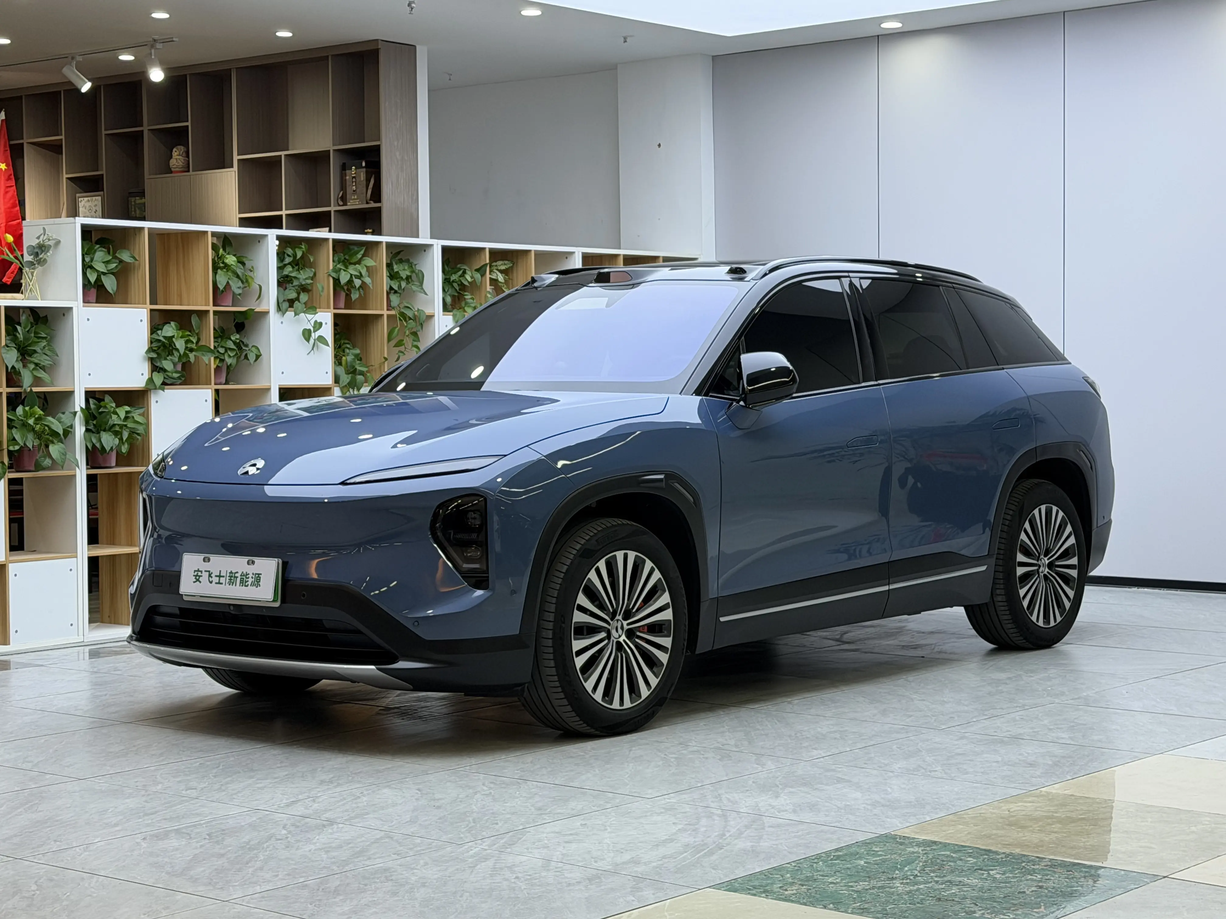 NIO ES7  из Китая