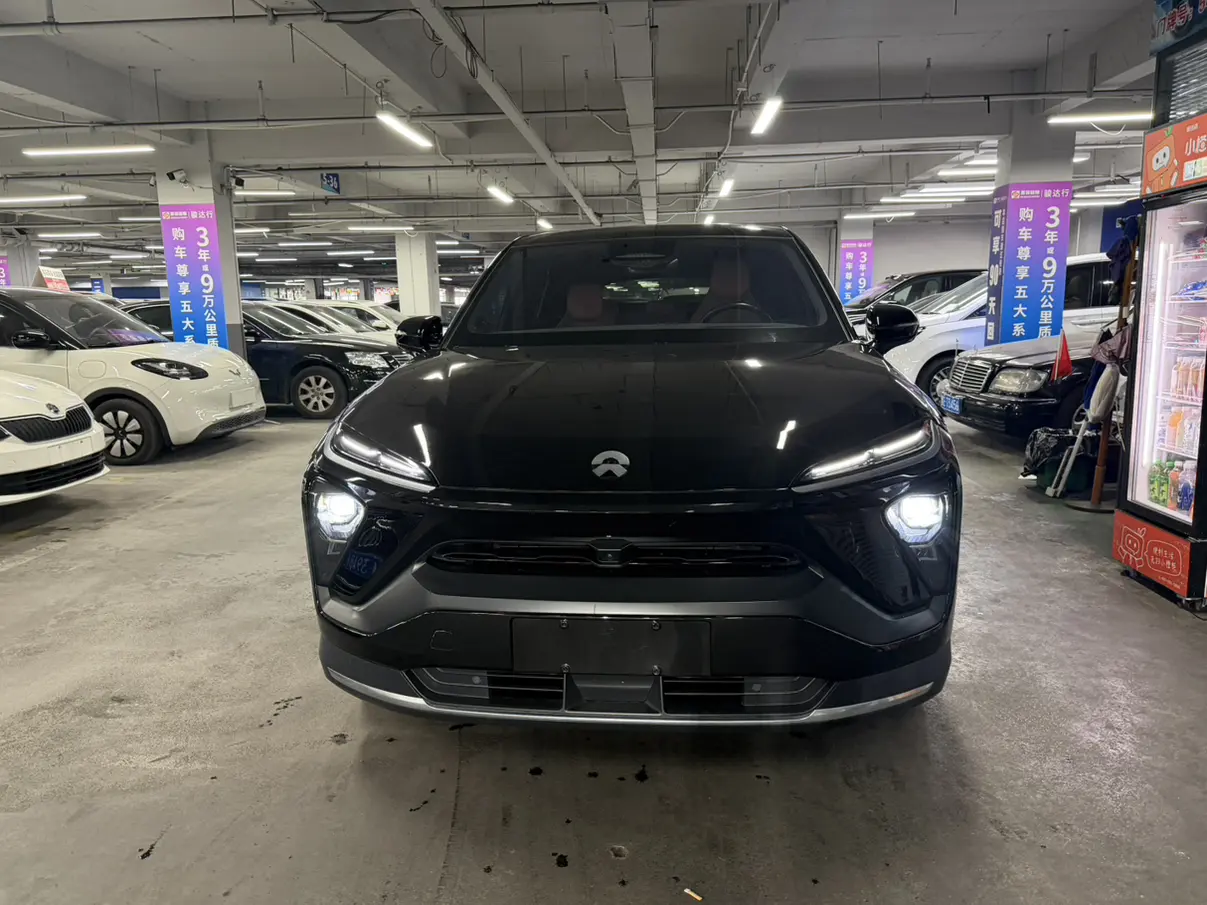NIO EC6  из Китая