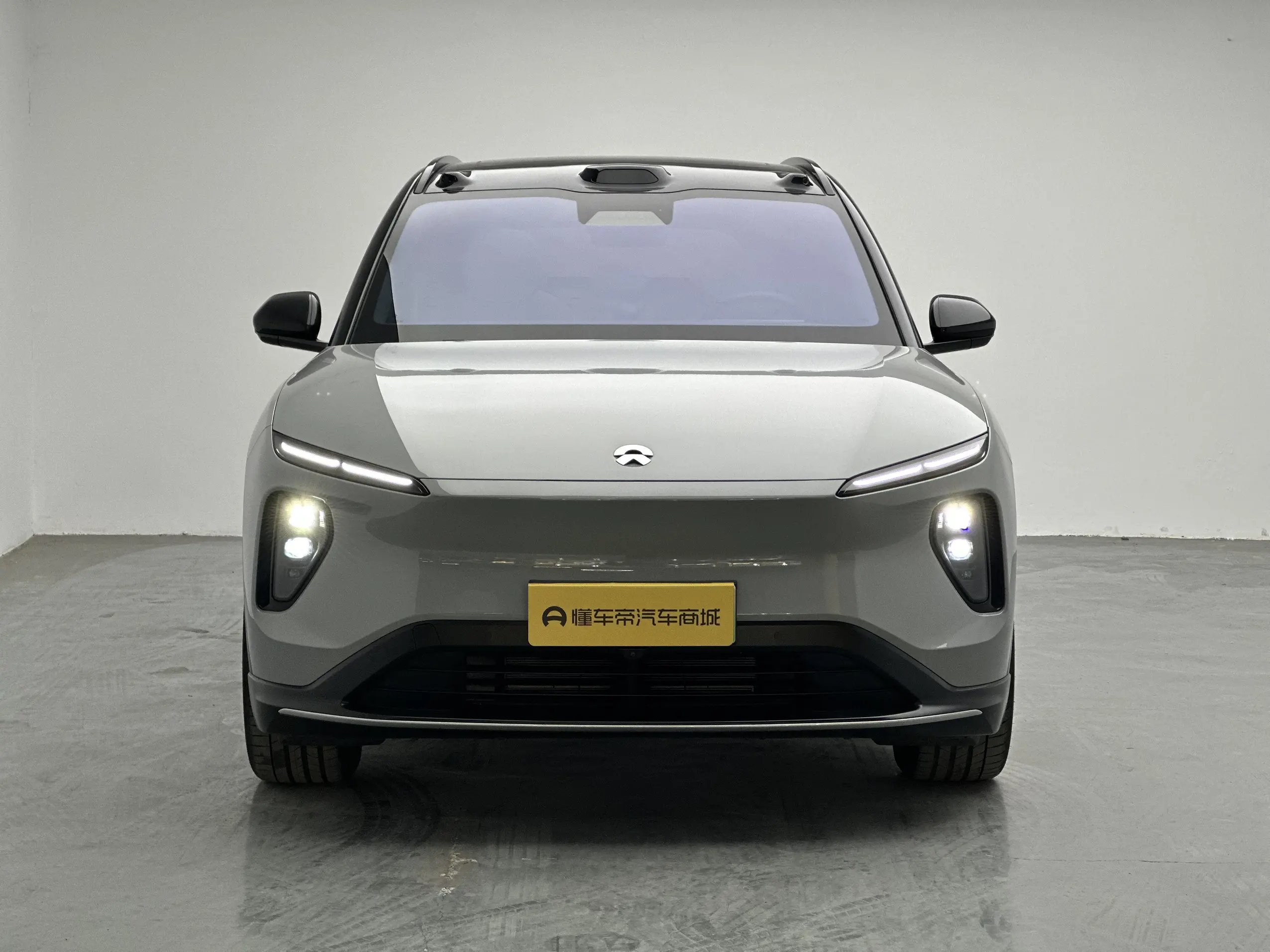 NIO ES6  из Китая