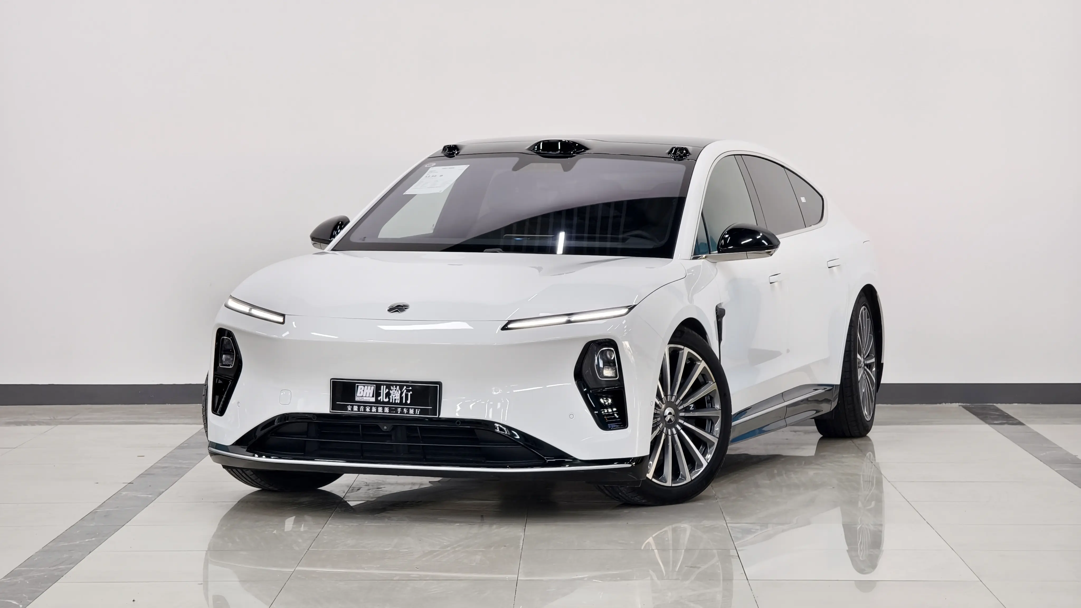 NIO ET9  из Китая