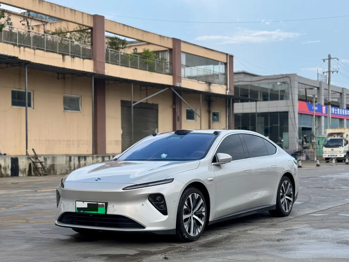NIO ET7  из Китая