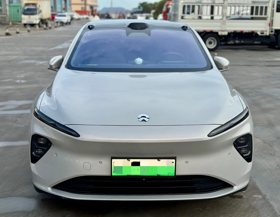 NIO ET7  из Китая