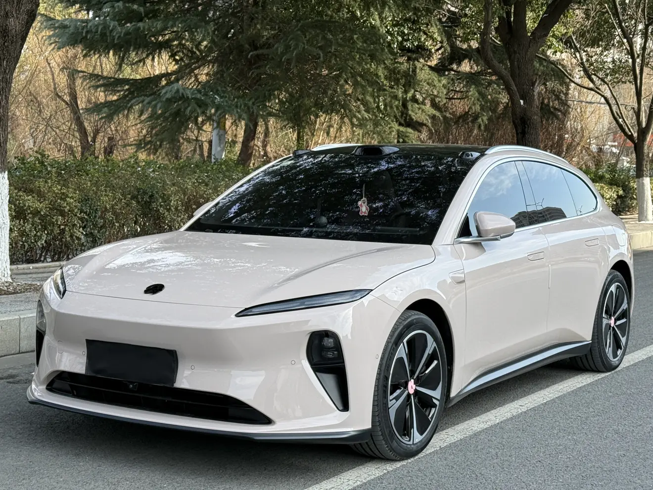 NIO ET5T  из Китая