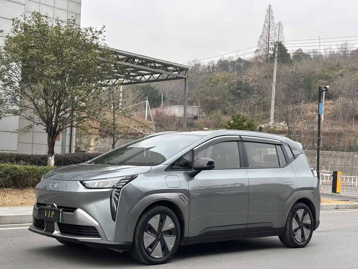 AION Y  из Китая