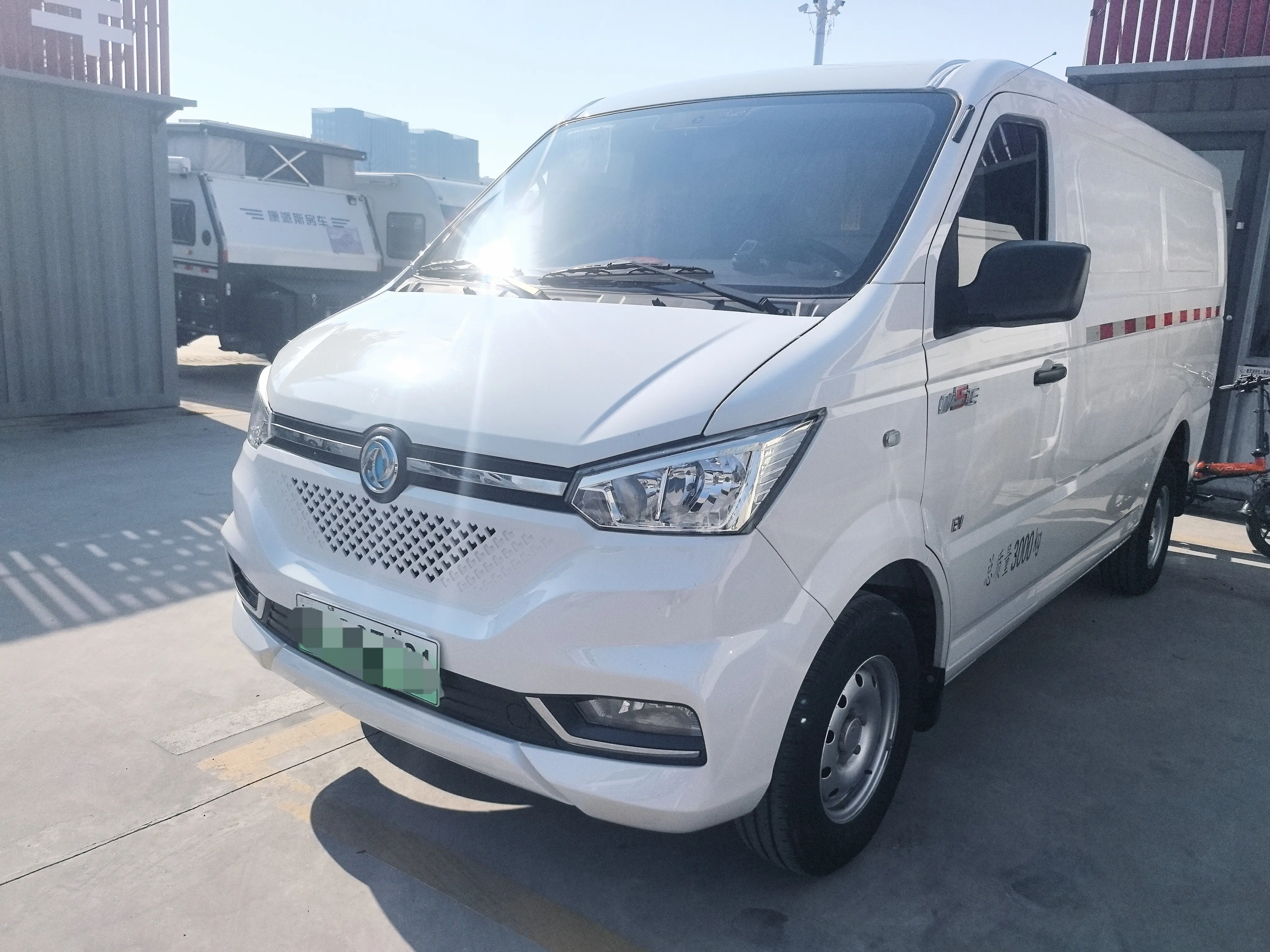 Dongfeng Yufeng EM26  из Китая