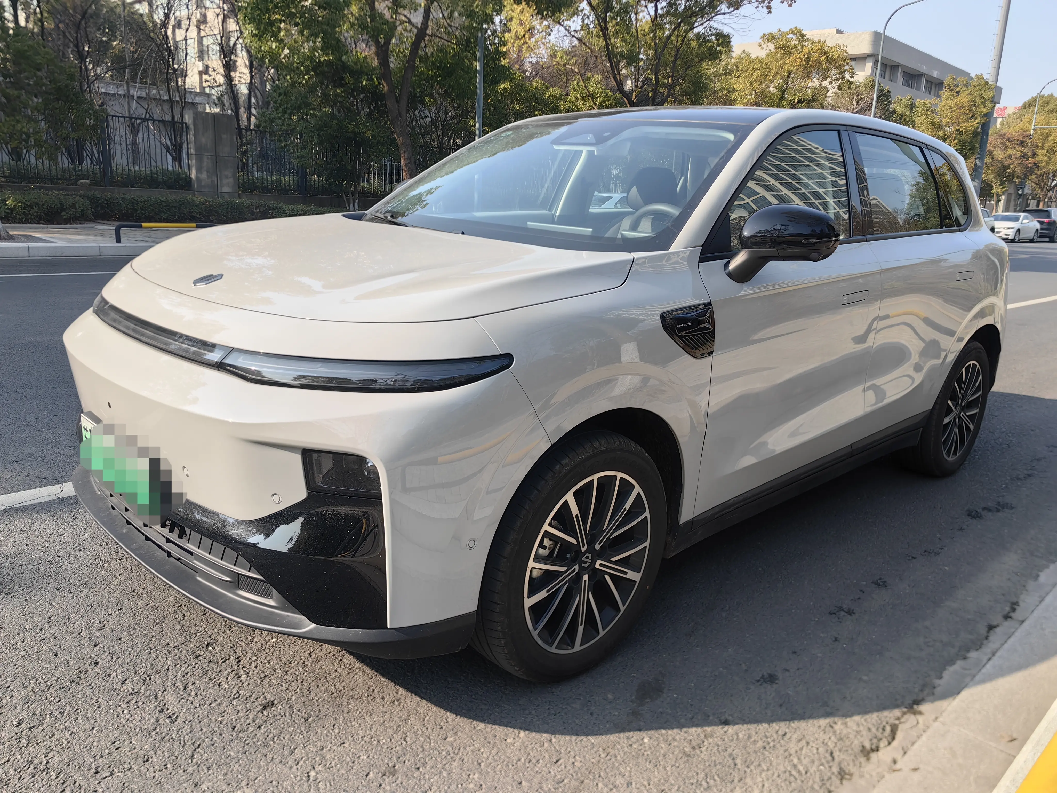 Leapmotor B10  из Китая