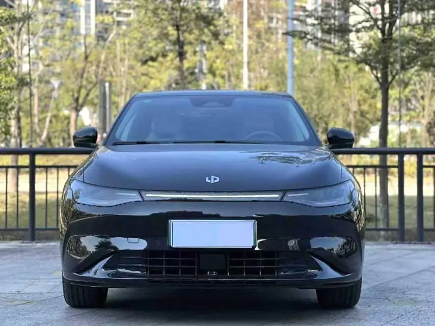 Leapmotor Zero running C01  из Китая