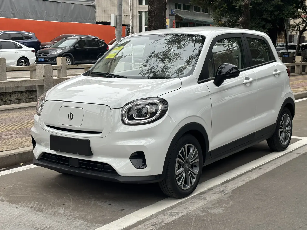 Leapmotor Zero running T03  из Китая