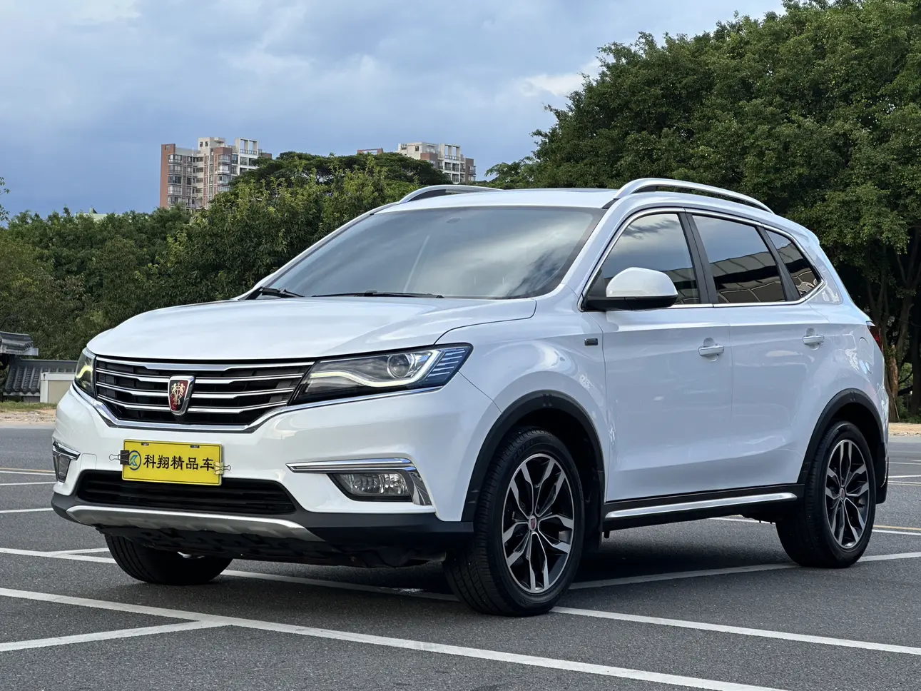 Roewe RX5  из Китая