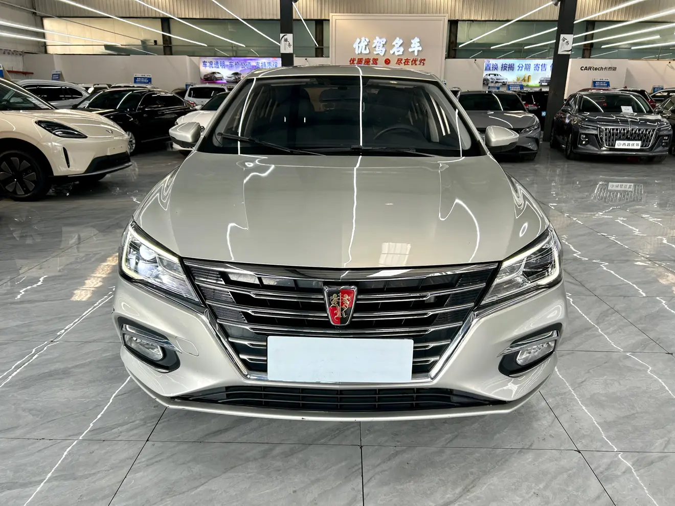 Roewe i5  из Китая
