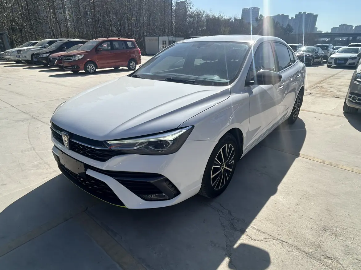 Roewe i5  из Китая