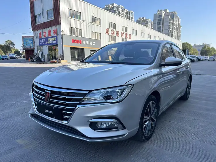 Roewe i5  из Китая