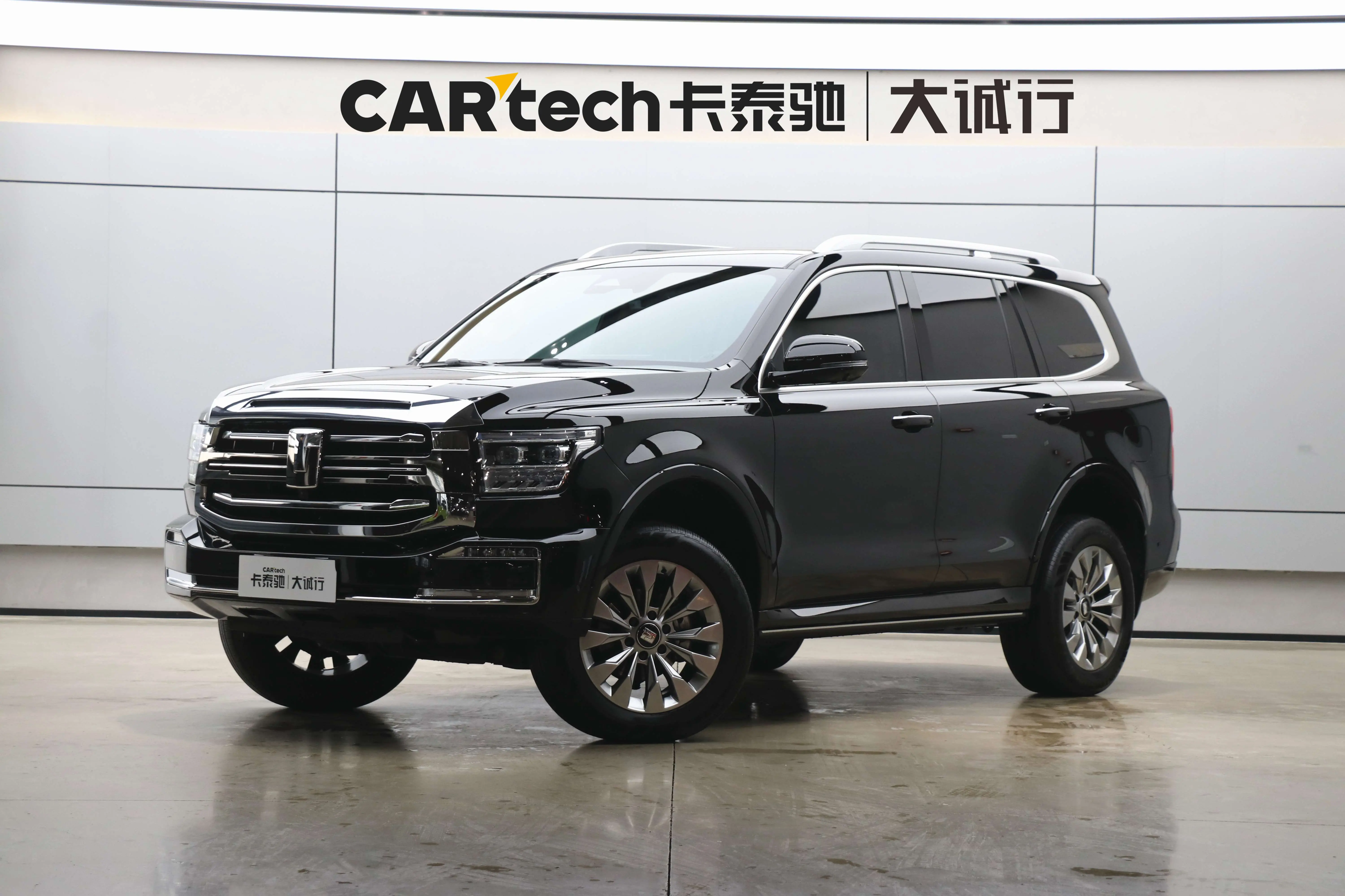 Tank 500  из Китая