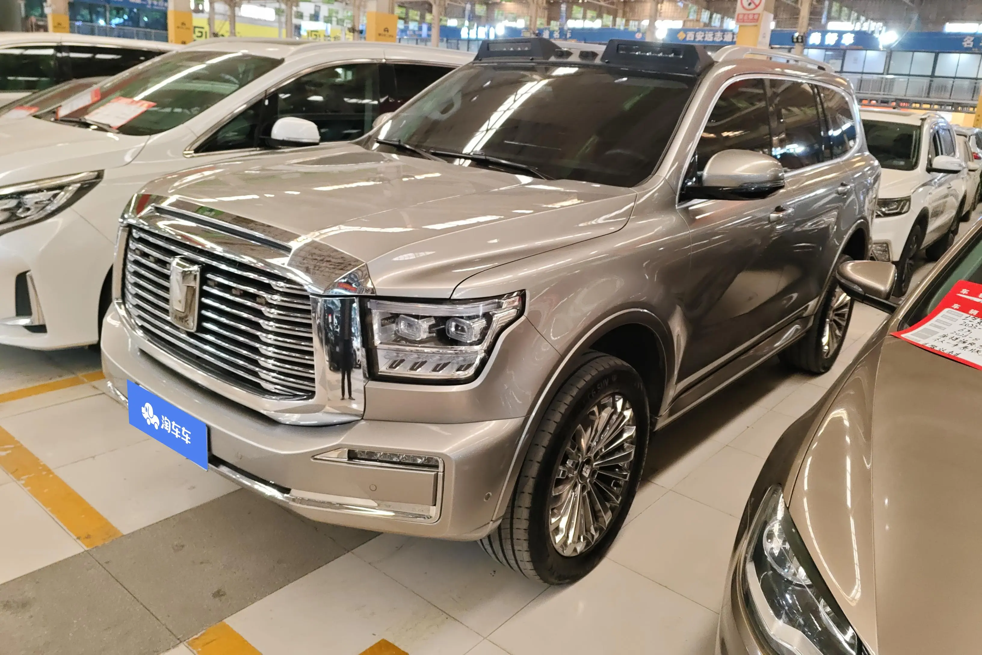 Tank 500  из Китая