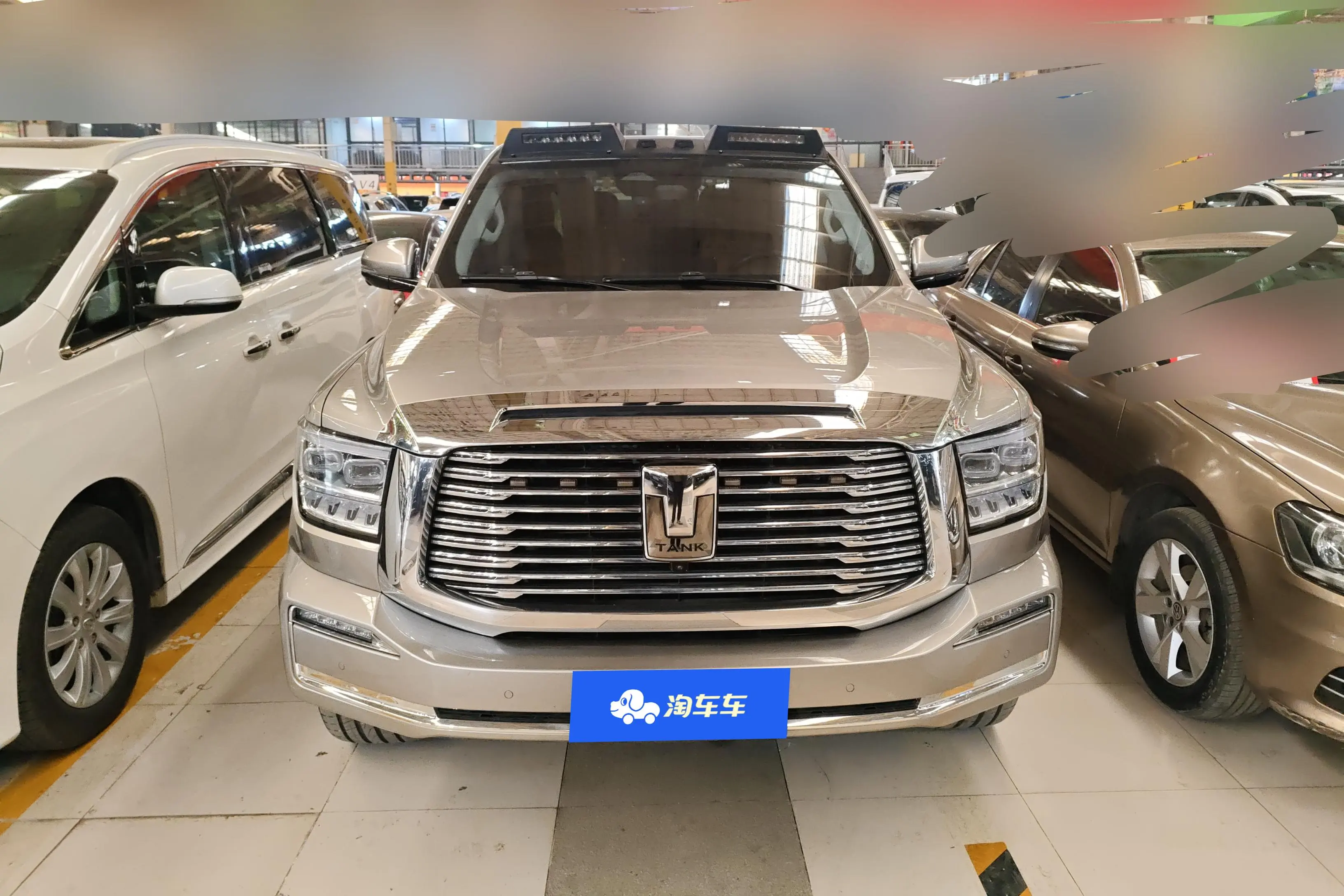 Tank 500  из Китая