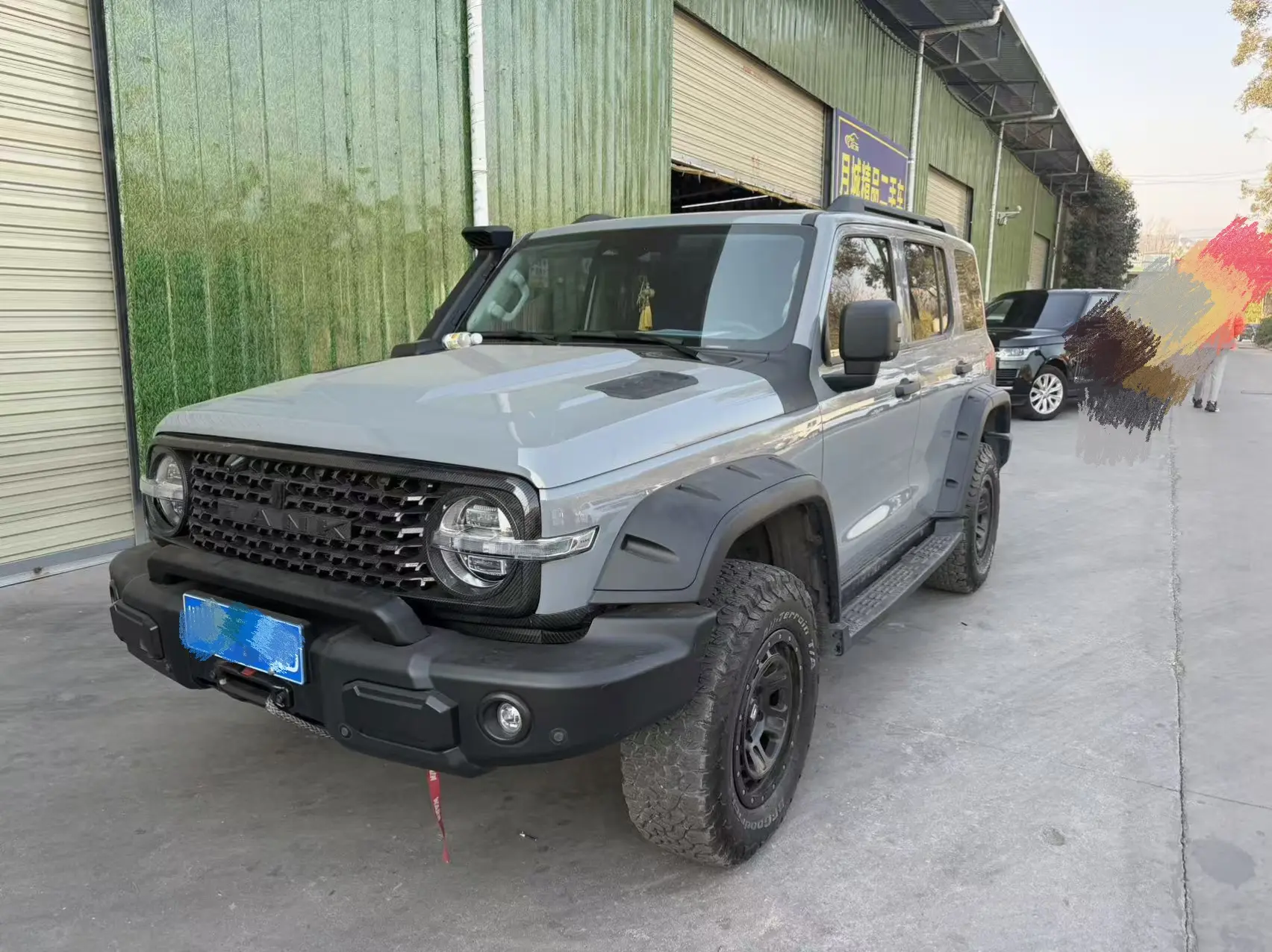 Tank 300  из Китая