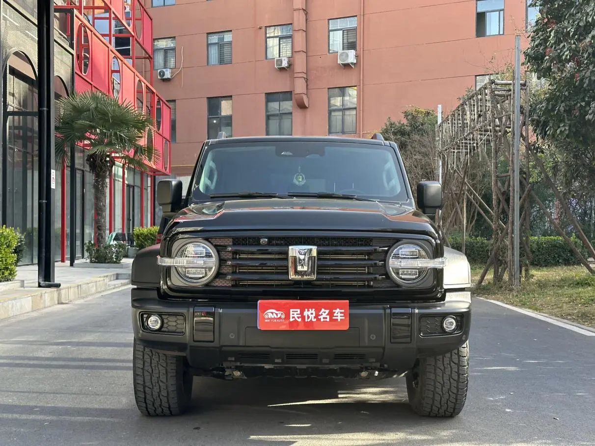 Tank 300  из Китая