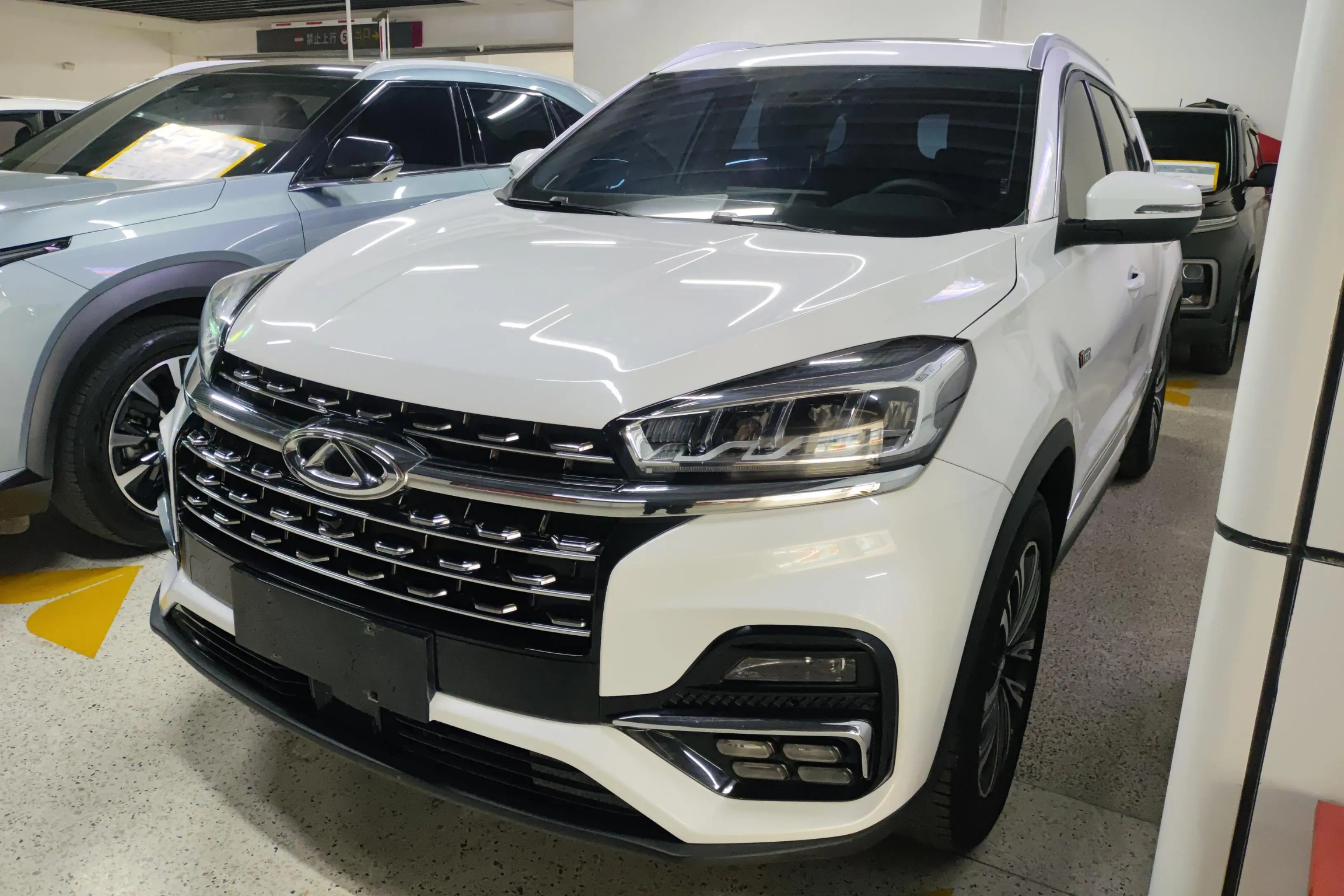 Chery Tiggo 8  из Китая