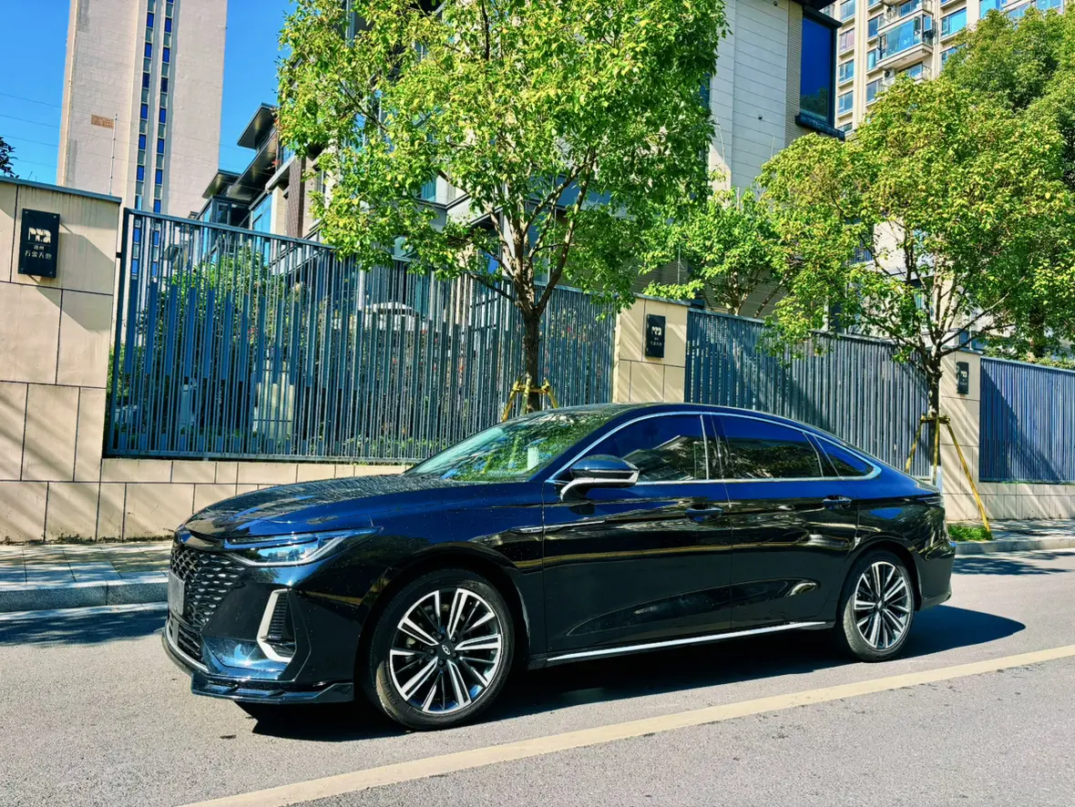 Chery Arrizo 8  из Китая