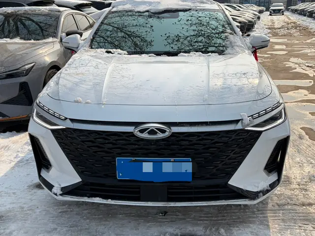 Chery Arrizo 8  из Китая