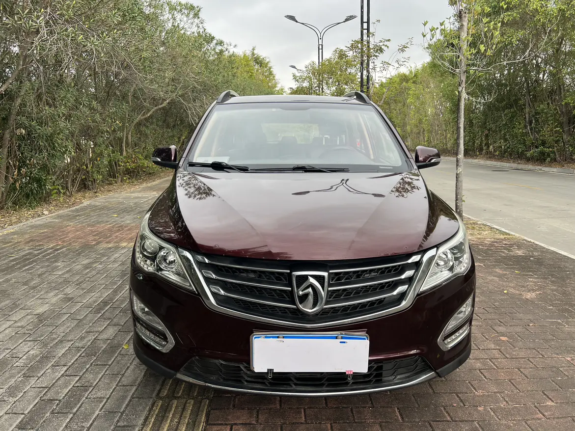 Baojun 560  из Китая