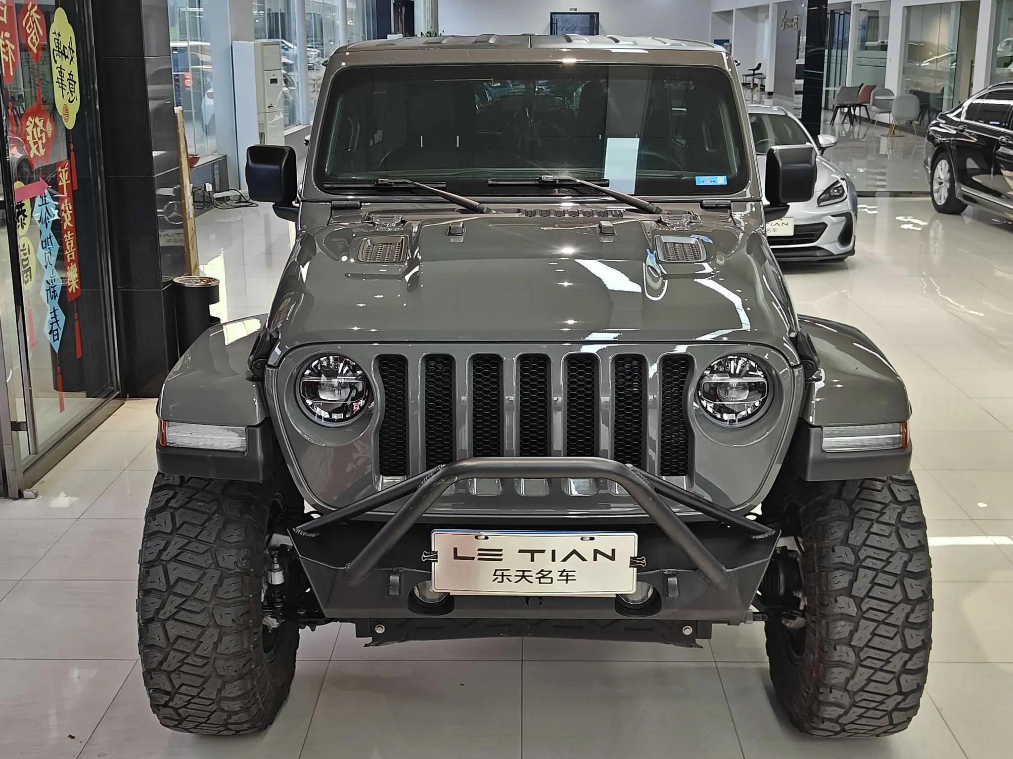 Jeep Wrangler  из Китая