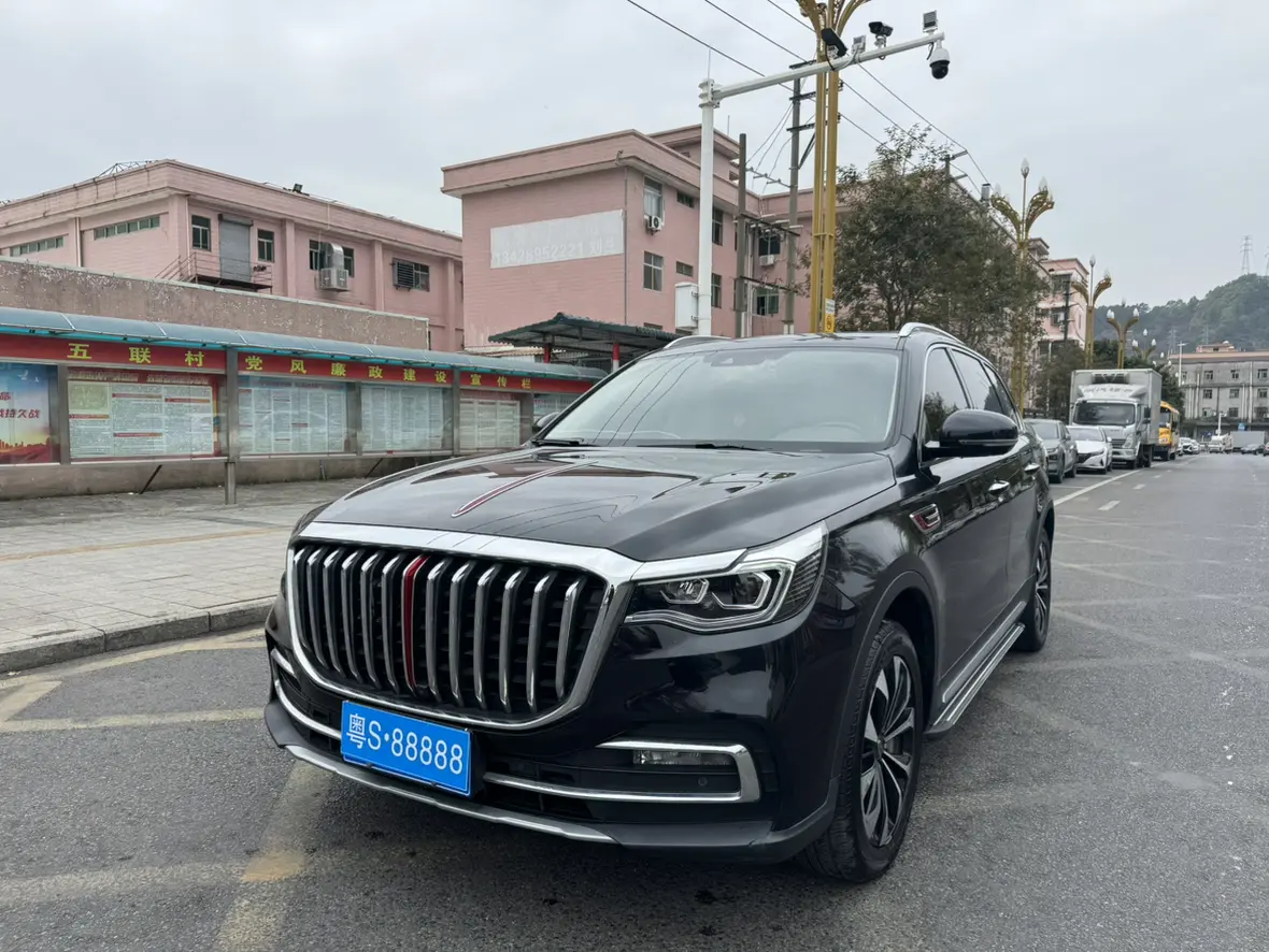 Hongqi HS7  из Китая